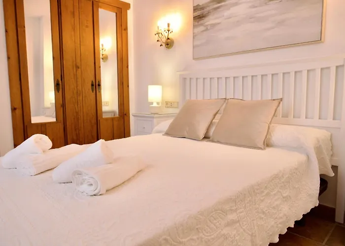 Nueva 33 Apartamentos En El Centro De Nerja